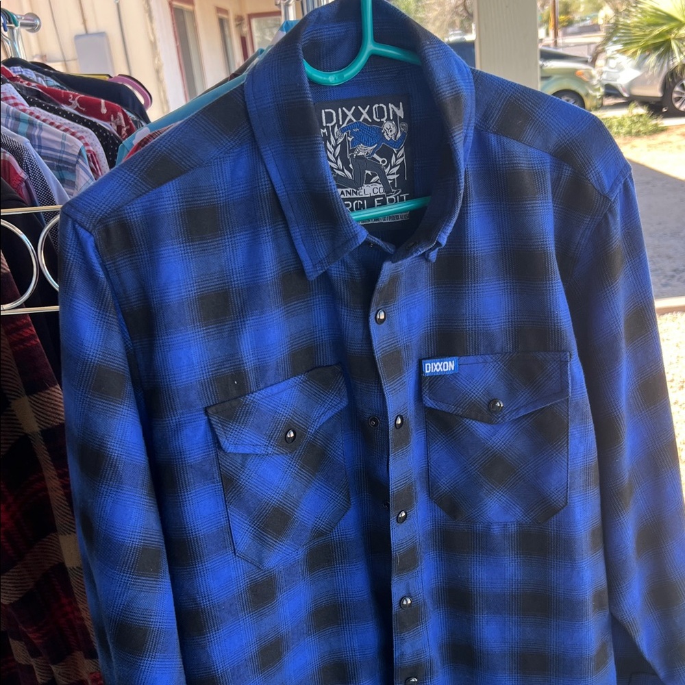 DIXXON Blue and Black Plaid Casual Button Down Shirt